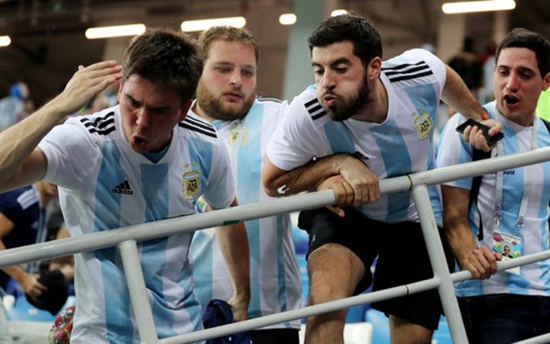 Ảnh bài viết Messi và đồng đội thua đau, bộ trưởng an ninh Argentina vào cuộc