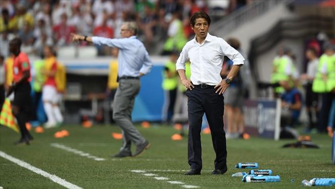 Ảnh bài viết HLV Nishino giải thích về màn câu giờ lộ liễu của Nhật