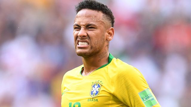 Ảnh bài viết Maradona khuyên Neymar đừng nên ăn vạ nữa