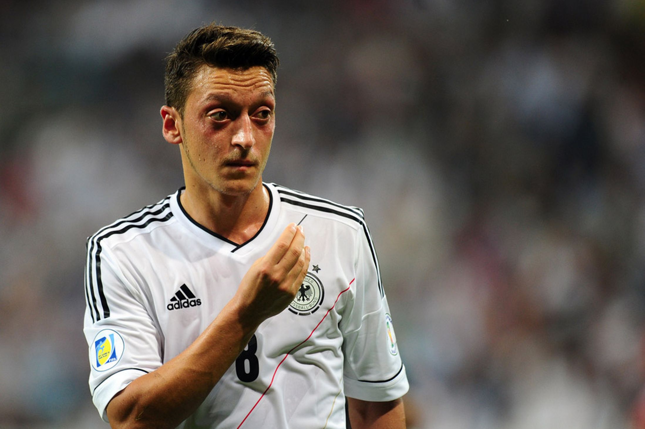 Ảnh bài viết Mesut Ozil và những ngôi sao dính cáo buộc liên quan đến chính trị