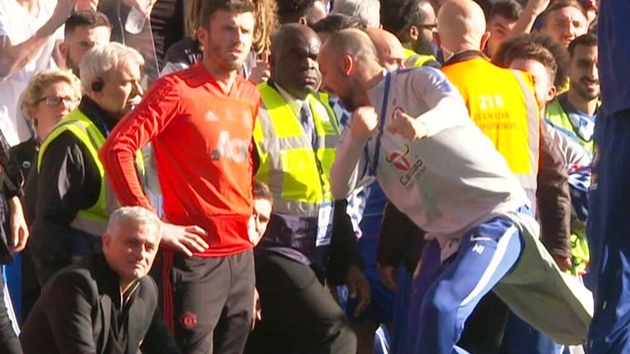 Ảnh bài viết Mourinho bất ngờ lên tiếng bảo vệ 'kẻ thách thức' Marco Ianni 