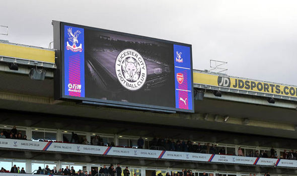 Ảnh bài viết Arsenal, Crystal Palace đồng loạt gửi lời chia buồn tới Leicester City