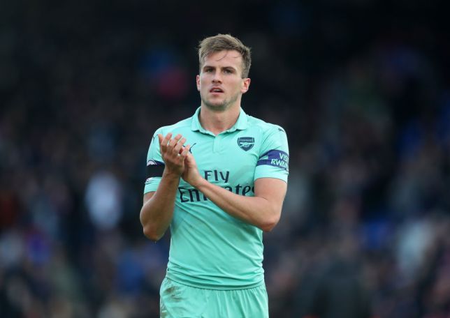 Ảnh bài viết Trung vệ Arsenal chỉ ra thói quen cần loại bỏ dưới thời Unai Emery