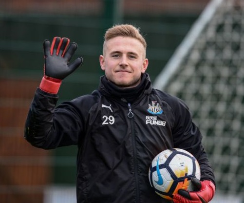 Ảnh bài viết Giữa lúc De Gea chần chừ, Man Utd công bố thủ thành tân binh