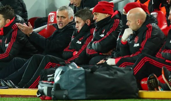 Ảnh bài viết Thua Liverpool, BLĐ Man Utd chốt tương lai Mourinho