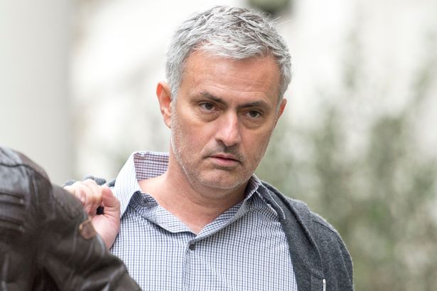 Ảnh bài viết Đại diện thay Mourinho chửi thẳng mặt Ed Woodward