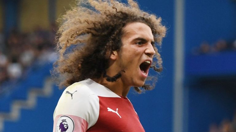 Ảnh bài viết Guendouzi dẫn đầu cuộc biểu tình "bóng chạm tay" Aguero