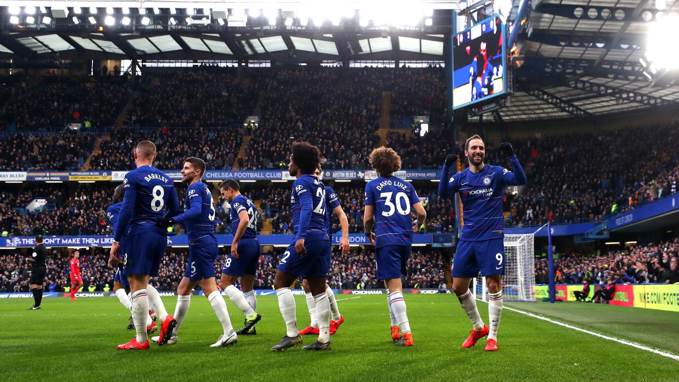 Ảnh bài viết Higuain ghi bàn và những 'lần đầu tiên' ở vòng 25 Premier League