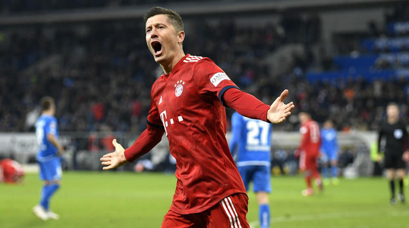 Ảnh bài viết Bị chê "tiền đạo não phẳng", Lewandowski có câu trả lời "cực chất"