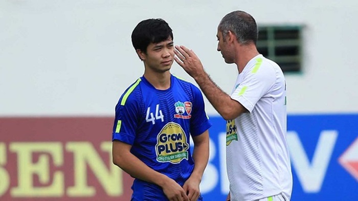 Ảnh bài viết "Sư phụ" Công Phượng chỉ ra cái tên sẽ giúp U23 Việt Nam đánh bại Thái Lan