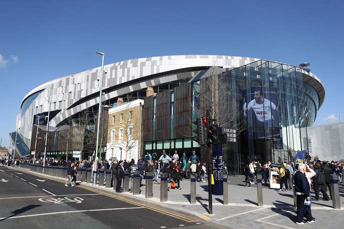 Ảnh bài viết  Tottenham Hotspur Stadium "ế khách" trong ngày ra mắt