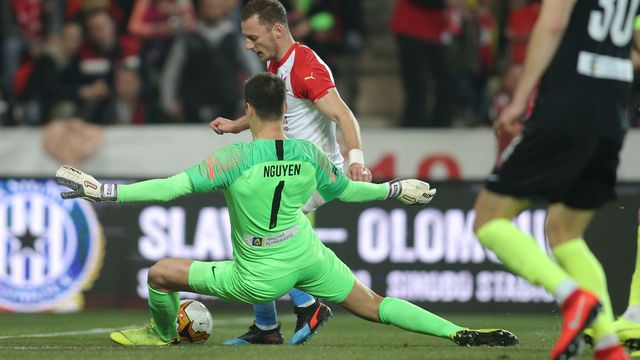 Ảnh bài viết Báo CH Czech ca ngợi tài năng của thủ môn gốc Việt Filip Nguyễn