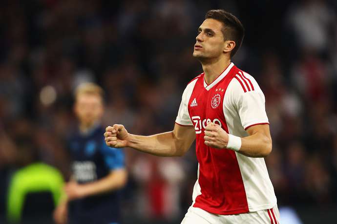 Ảnh bài viết Dusan Tadic - Vũ khí đang bị 'bỏ quên' của Ajax?