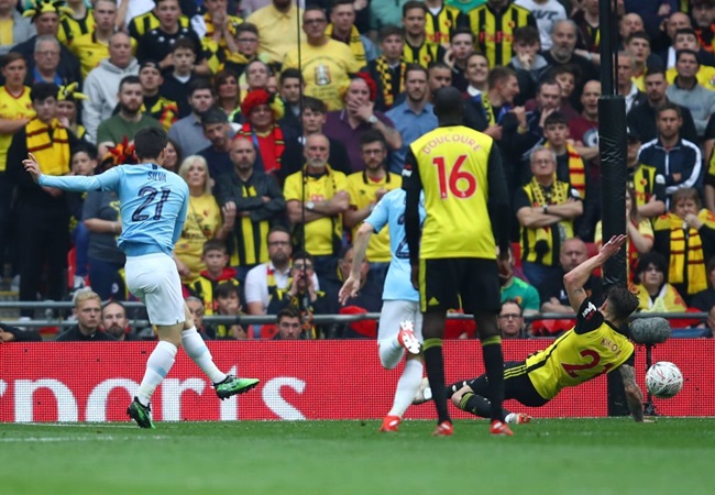 Ảnh bài viết 'Bạn không thể làm điều đó trước 1 đội bóng mạnh'