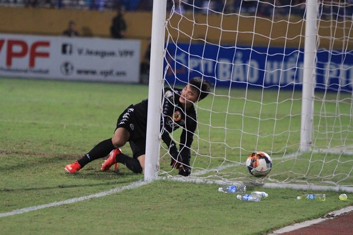 Ảnh bài viết Ông Park sẽ chọn Bùi Tiến Dũng  cho U23 hay đội tuyển Việt Nam? 