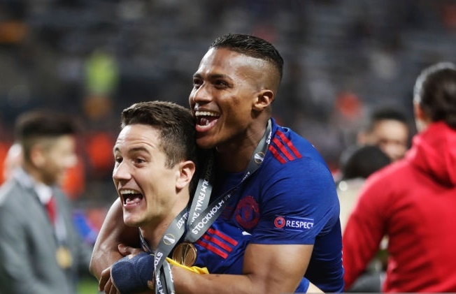 Ảnh bài viết 13 sao xịn Premier League vừa bị thải loại: 'Sếu vườn' và 4 đội trưởng