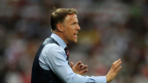 Ảnh bài viết Cựu cầu thủ Man Utd thể hiện sự 'vô đối' khi nắm tuyển nữ Anh