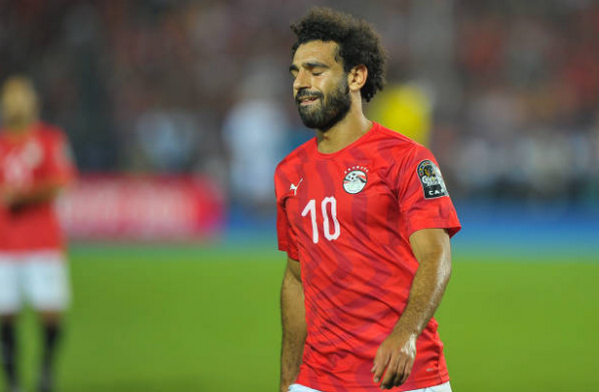 Ảnh bài viết Bênh vực kẻ quấy rối, 'quả báo' đến sớm với Mohamed Salah?