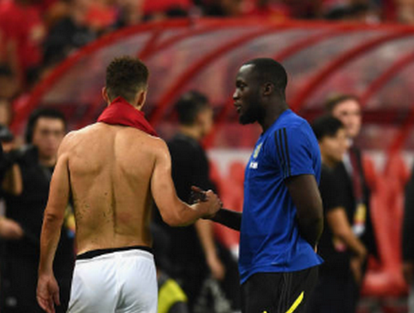 Ảnh bài viết Ngồi xem đồng đội thi đấu và đây là thái độ của Lukaku