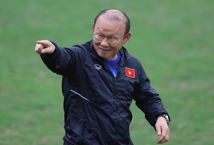 Ảnh bài viết Dư âm vòng 19 V-League: Nụ cười của HLV Park Hang-seo