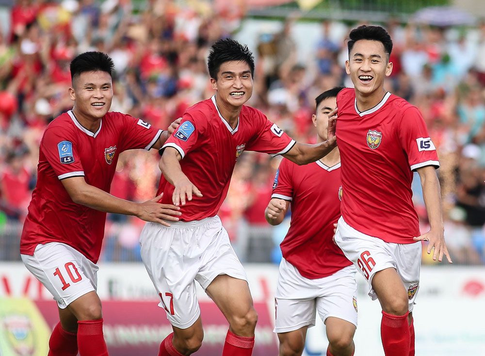 Ảnh bài viết Tân binh của V-League 2020 lộ diện sớm 2 vòng đấu