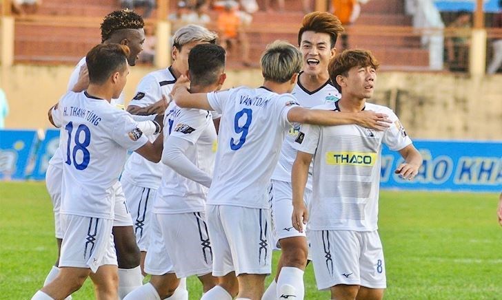 Ảnh bài viết Điểm nhấn HAGL 5-1 Hải Phòng: Minh Vương rực sáng, 2 thủ môn liên tiếp sai lầm