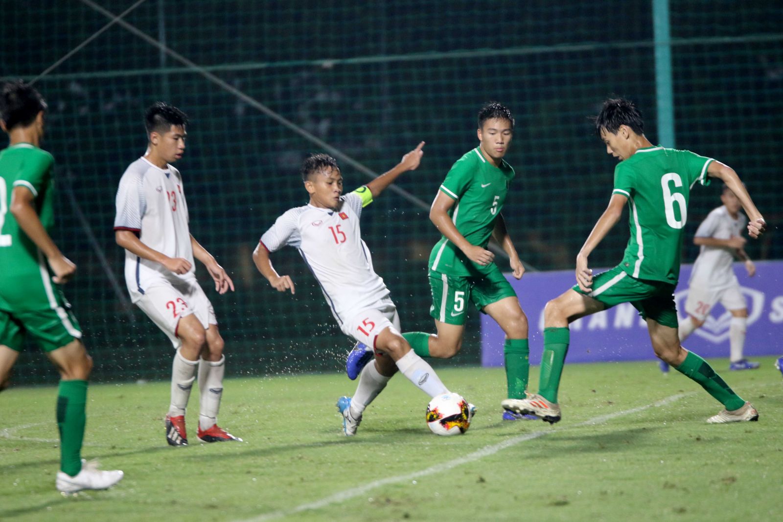 Ảnh bài viết “Hủy diệt” Macau bằng set đấu tennis, U16 Việt Nam giữ vững ngôi đầu bảng