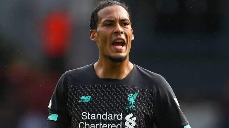 Ảnh bài viết Thực hư Liverpool nhận ít tiền từ Nike hơn New Balance