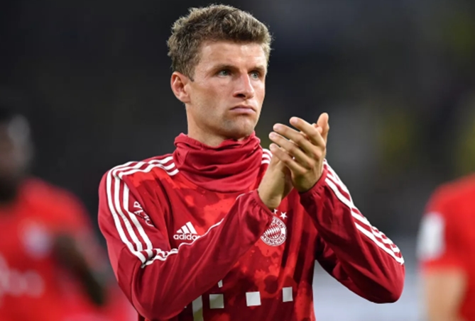 Ảnh bài viết Tương lai của Muller ở Bayern liên tục khiến các vị tiền bối “đứng ngồi không yên”