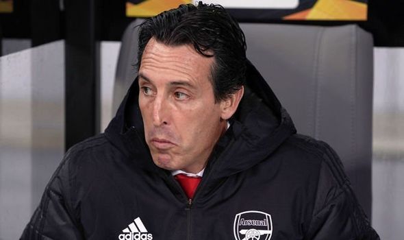 Ảnh bài viết BLĐ Arsenal phản ứng ra sao trên khán đài khi thua Leicester bạc nhược?