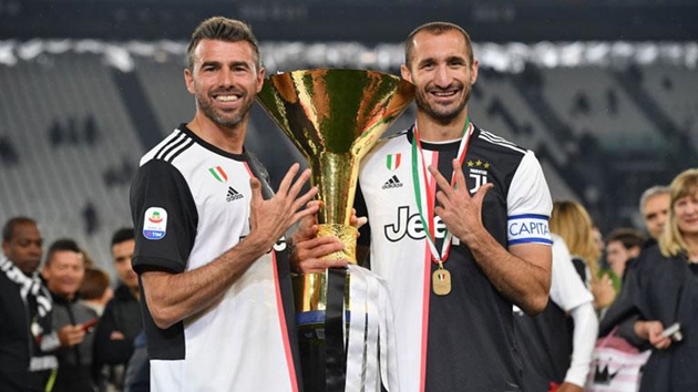 Ảnh bài viết 6 cầu thủ người Italia giải nghệ trong năm 2019: "Hoàng tử nhỏ" của Juventus, AS Roma
