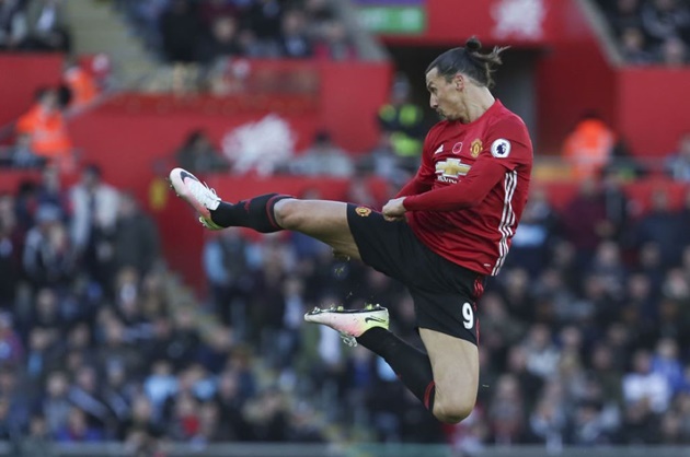 Ảnh bài viết Zlatan Ibrahimovic: Đến bao giờ anh mới hiểu thế nào là tình yêu?