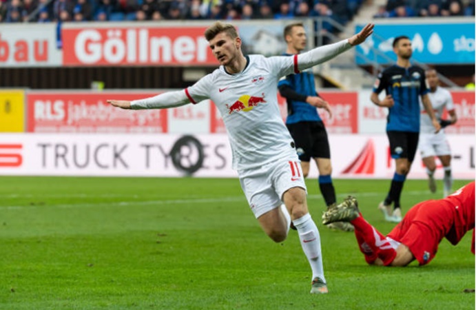 Ảnh bài viết Đội hình tiêu biểu vòng 13 Bundesliga: Kẻ thách thức nổi dậy