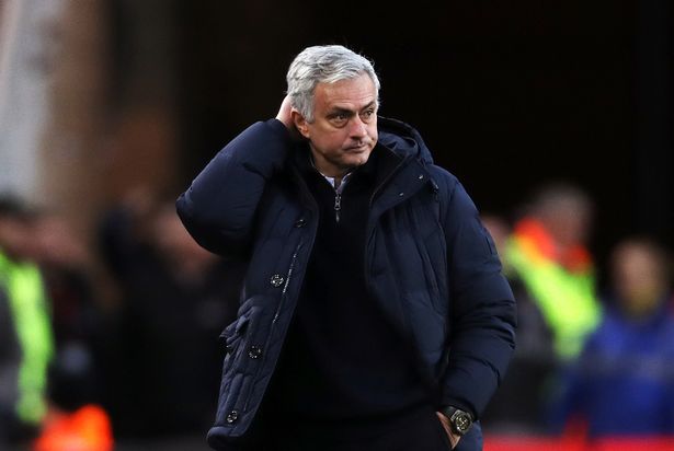 Ảnh bài viết Mourinho bất ngờ điên tiết chỉ sau vài tháng ở Spurs