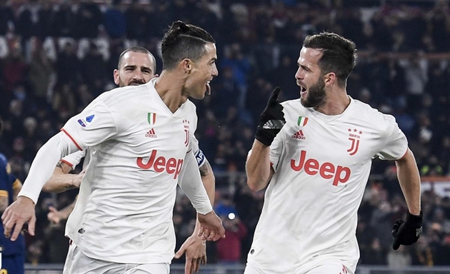 Ảnh bài viết Ronaldo "nổ súng", Juventus trở thành nhà vô địch lượt đi ở Serie A