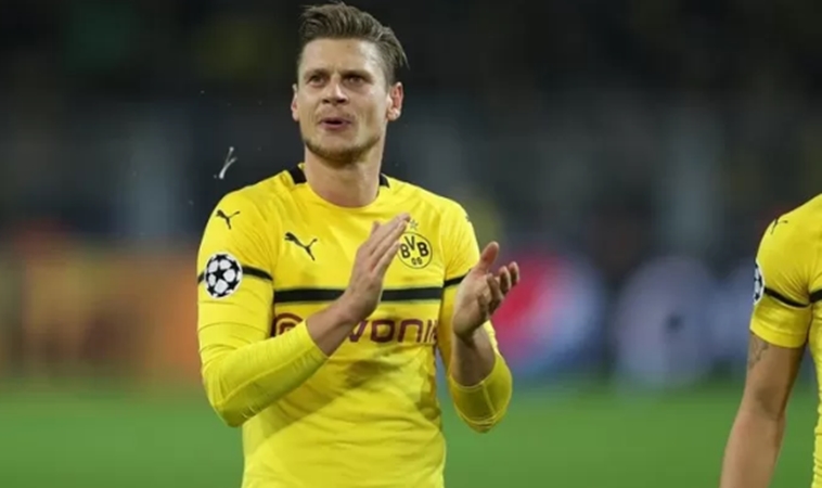Ảnh bài viết Hakimi sắp về Real, "công thần 1 thập kỷ" nhanh chóng "nhá hàng" Dortmund
