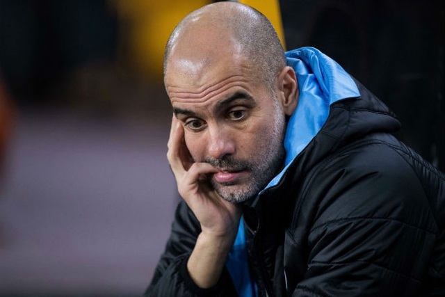 Ảnh bài viết Pep hoang mang, Ederson tức điên, không hiểu nổi Rodri và Silva làm gì trên sân