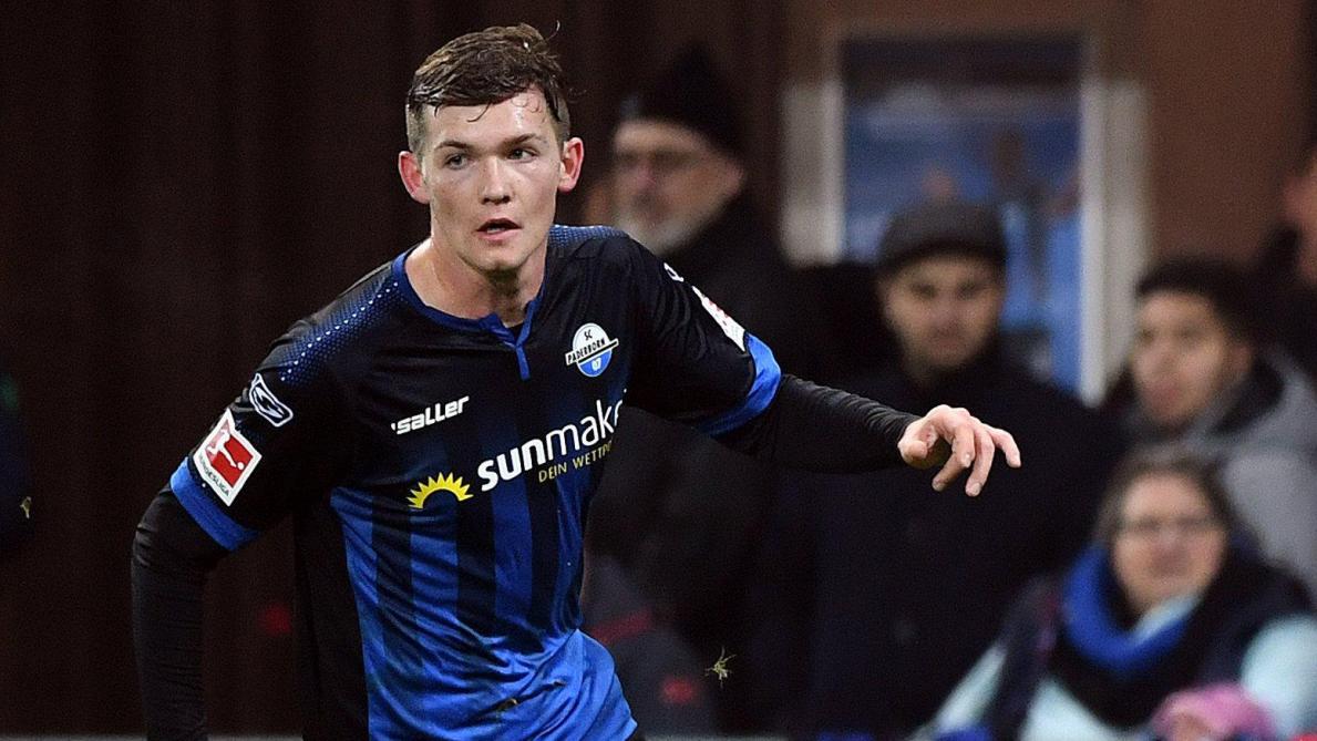 Ảnh bài viết CHÍNH THỨC: Sao U21 Đức trở thành ca nhiễm COVID-19 đầu tiên của Bundesliga
