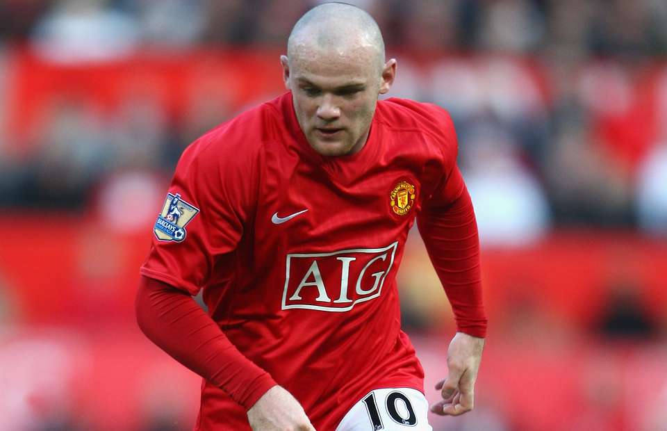 Ảnh bài viết Đội hình 11 đầu trọc khuấy đảo làng túc cầu: Thiên tài và Quái vật