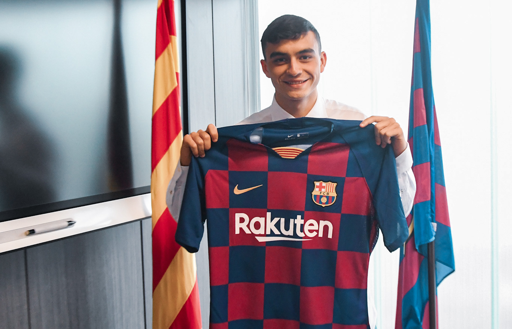 Ảnh bài viết Ajax lên kế hoạch 'hút máu' ngược Barcelona