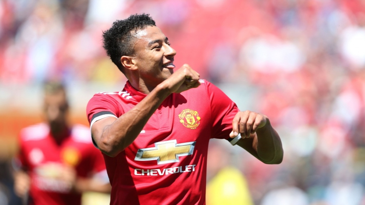 Ảnh bài viết CĐV Man United: "Lại một Pereira khác; Lingard còn giỏi hơn cậu ta"