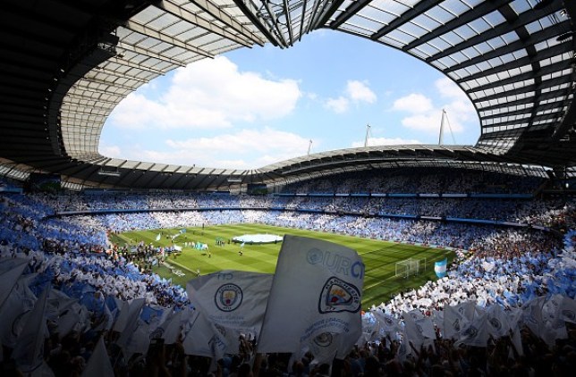 Ảnh bài viết Man City "quyên" sân Etihad vì COVID-19...