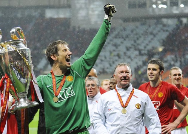 Ảnh bài viết 10 thủ thành giữ sạch lưới nhiều nhất Champions League: Thánh và 'Đầu gấu'