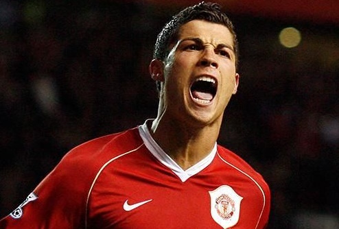 Ảnh bài viết "Sir Alex phải dừng buổi tập vì Ronaldo đánh nhau với cậu ấy"
