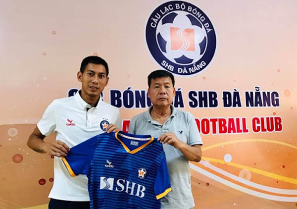 Ảnh bài viết CHÍNH THỨC: Thủ thành số 2 của ĐT Việt Nam cập bến SHB Đà Nẵng