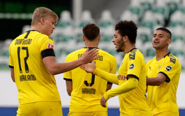 Ảnh bài viết Haaland ngã chổng vó, Sancho thần tốc giúp Dortmund đánh sập pháo đài Volkswagen Arena