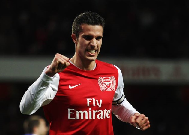Ảnh bài viết Van Persie dứt áo rời Arsenal, cựu thủ quân phản ứng ra sao?