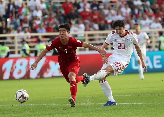 Ảnh bài viết Người cũ thúc đẩy, Arsenal sắp chiêu mộ 'ác mộng' của ĐT Việt Nam