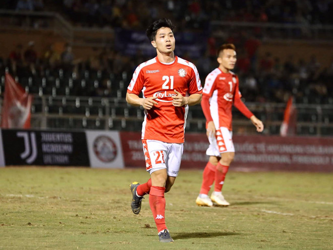 Ảnh bài viết Công Phượng: Đầu đã thông, tinh thần phơi phới thì 'cháy' tiếp thôi!