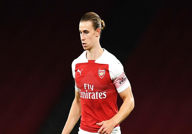 Ảnh bài viết Chia tay Arsenal, tiền vệ 22 tuổi thẳng tiến đến Championship